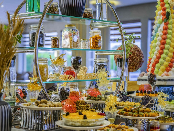 Rixos Premium Magawish Suites & Villas photo